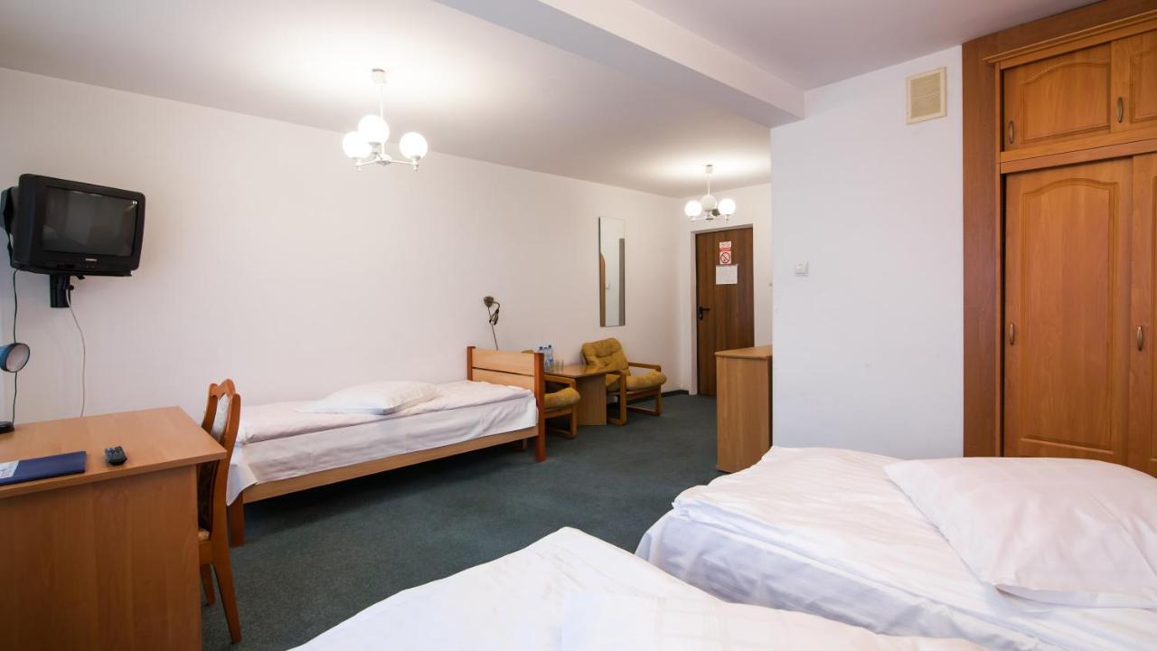 Hotel Konin Konin  Exterior photo